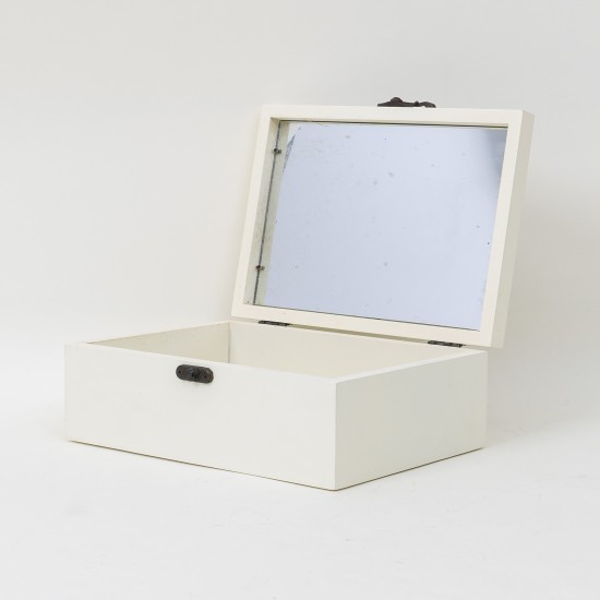 Set 3 cutii din lemn, culoare alb, model brodat, B.S.P. / BC 09