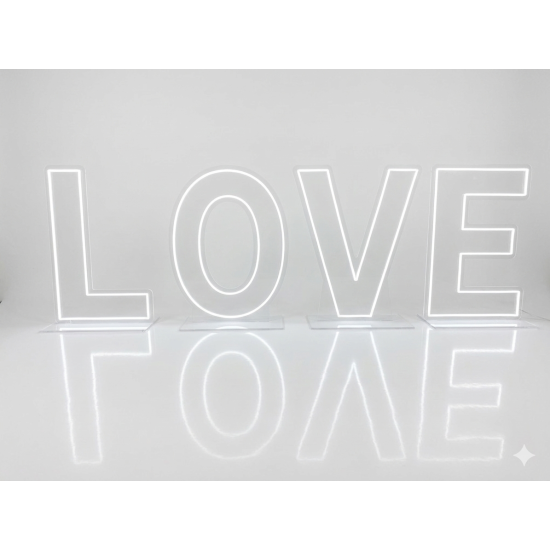 Litere transparente, "LOVE",lumina rece, H 60 cm, B.S.P. / SL801